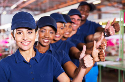 estrategiaysolucion-equipo-de-trabajo-en-planta
